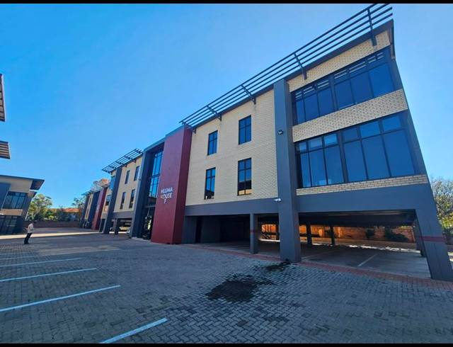 BUSINESS FOR SALE IN DIE HOEWES